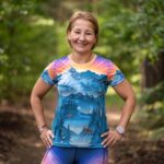 damska koszulka sportowa wzór góry