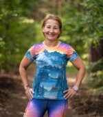 damska koszulka sportowa wzór góry