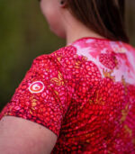 damska koszulka techniczna krótki rękaw maliny w śmietanie