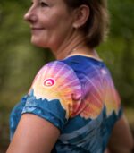 damska koszulka sportowa wzór góry