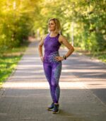 fioletowe legginsy sportowe do biegania lawenda