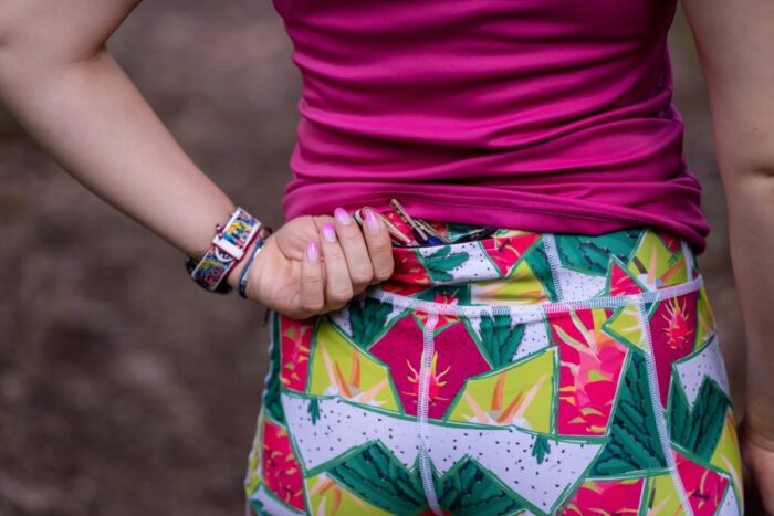 damskie legginsy sportowe krótkie kaktus