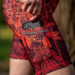 Kolorowe legginsy damskie Róże krótkie