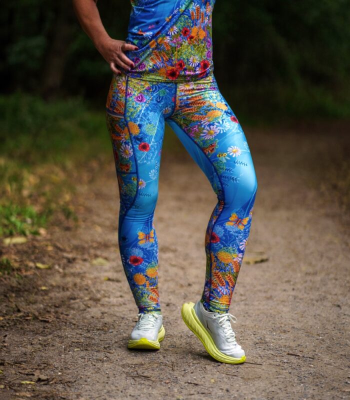długie niebieskie legginsy do biegania Łąka