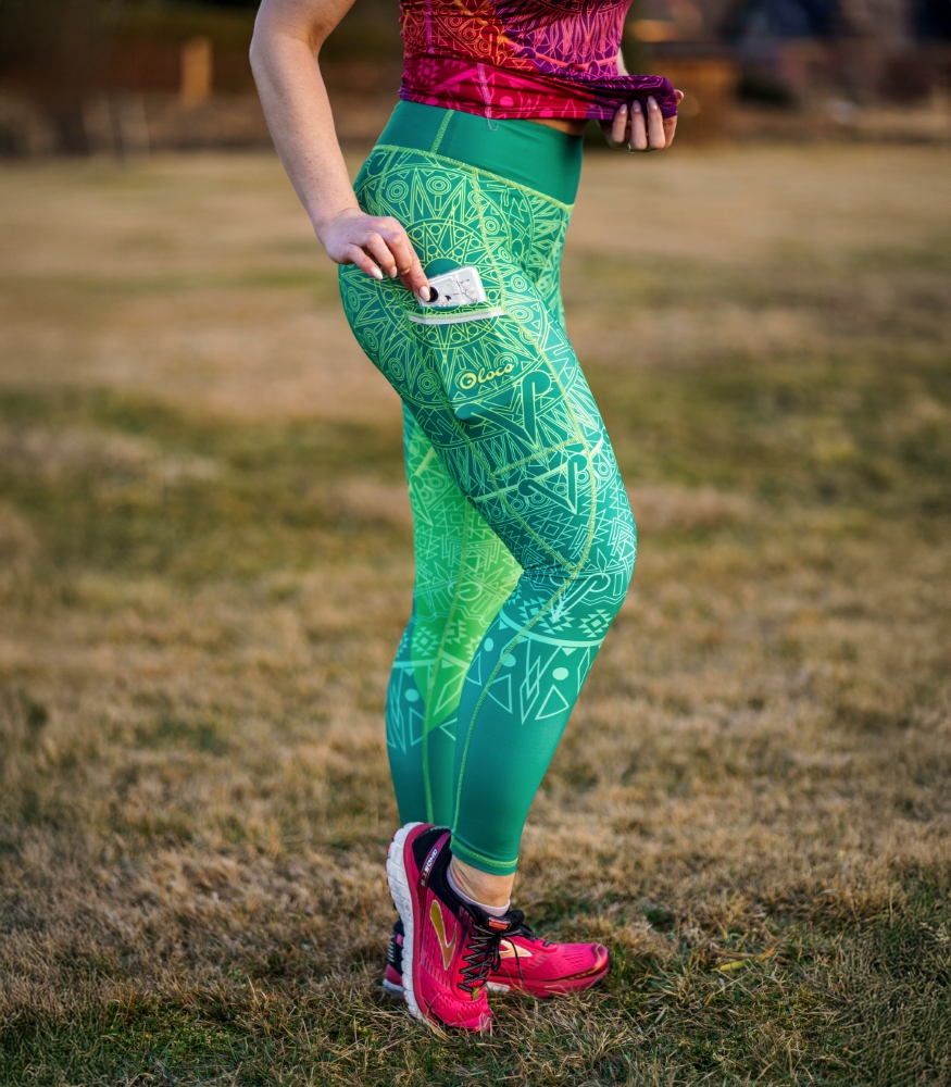 zielone legginsy sportowe z kieszonką na telefon Tequila