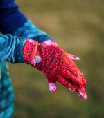 różowe czerwone rękawiczki sportowe damskie maliny w śmietanie