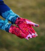 różowe czerwone rękawiczki sportowe damskie maliny w śmietanie