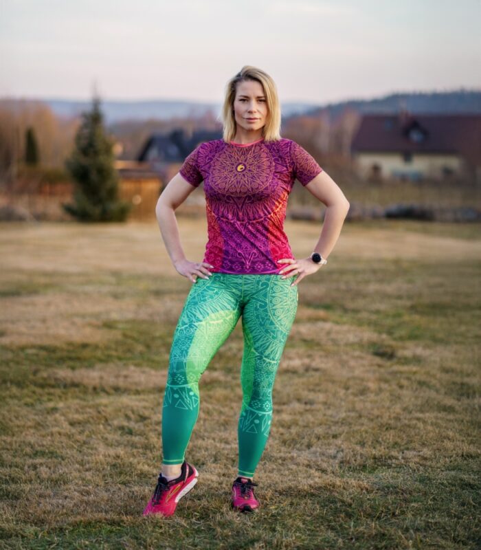zielone legginsy sportowe z kieszonką na telefon Tequila