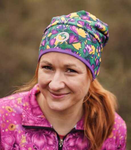 czapka dwustronna sportowa krokusy krokodyl