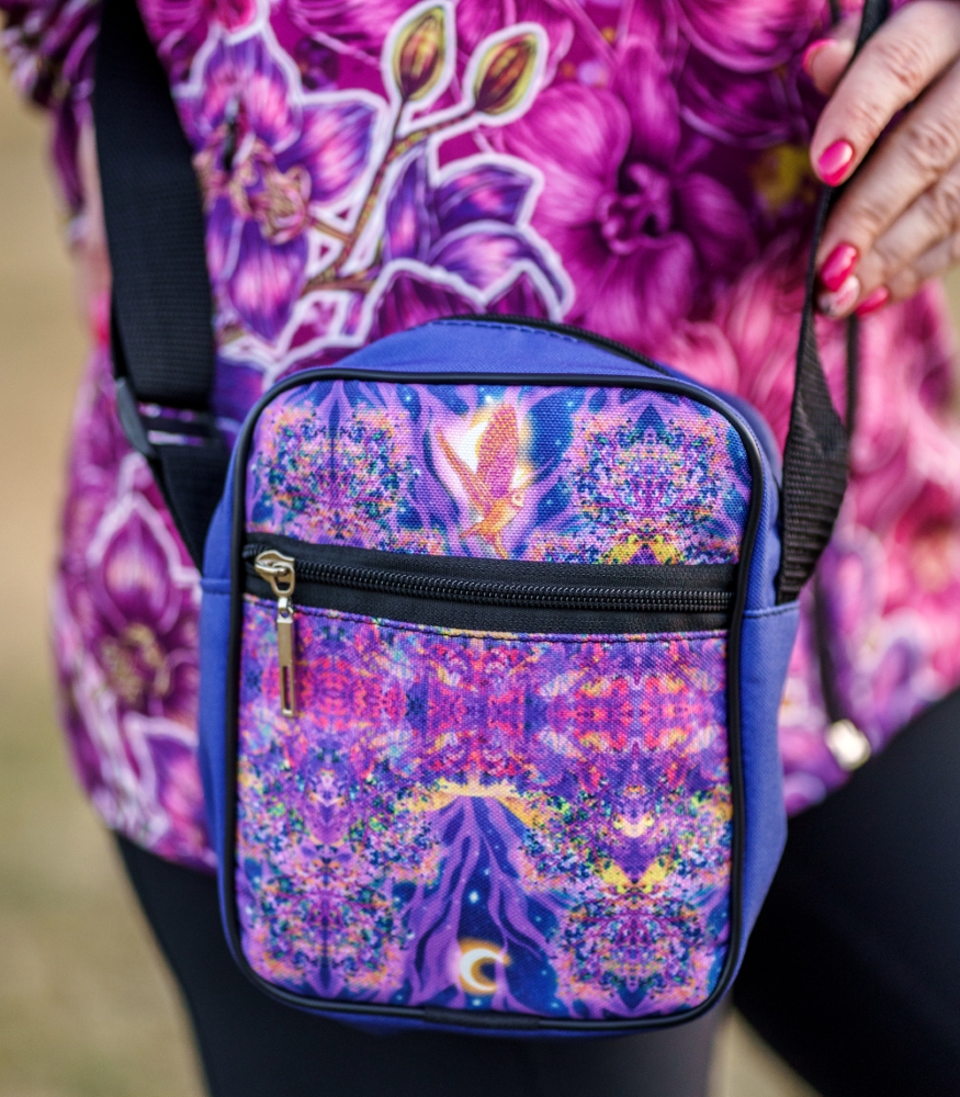 fioletowa torebka listonoszka sowa