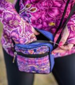 fioletowa torebka listonoszka sowa