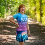 kolorowa spódniczka ze spodenkami sportowa góry