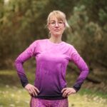 fioletowa koszulka z długim rękawem sportowa damska jeżyna