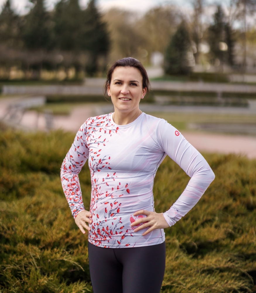 biało czerwony longsleeve sportowy damski szypszyna