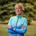 niebieska bluza sportowa damska błękitna laguna