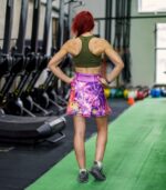 kolorowa spódniczka ze spodenkami sportowa krokodyl