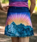 kolorowa spódniczka ze spodenkami sportowa góry