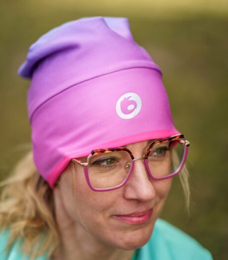 kolorowa dwustronna czapka sportowa z wycięciem na kitkę etna wena