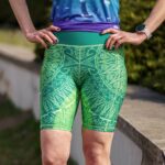 zielone legginsy do biegania z kieszonką na telefon tequila