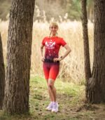 czerwono czarna koszulka sportowa damska do biegania wino