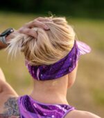 fioletowy daszek sportowy jagody