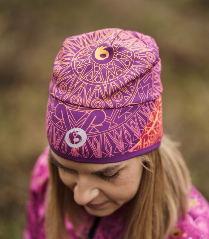 dwustronna sportowa czapka z wycięciem na kitkę magiczny las coloradas