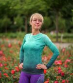 zielony damski sportowy longsleeve miętówka