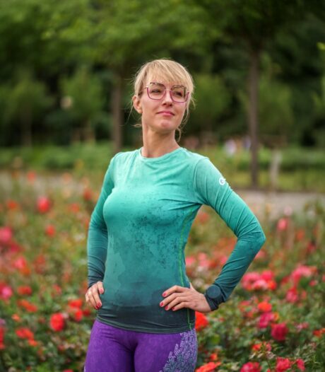 zielony damski sportowy longsleeve miętówka