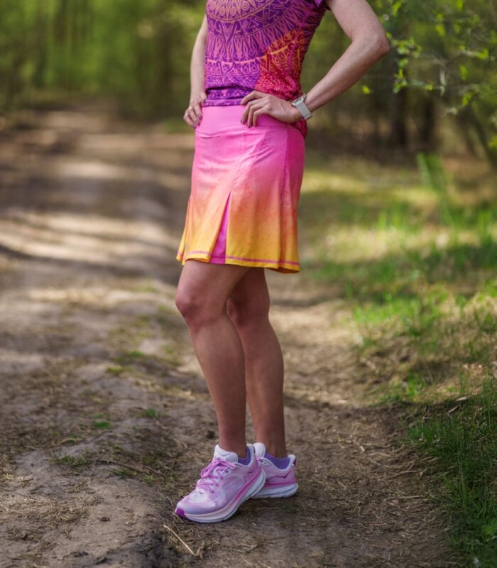 kolorowa spódniczka ze spodenkami sportowa brzoskwinka
