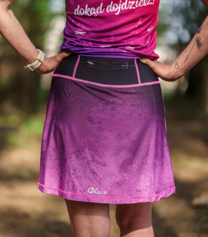 kolorowa spódniczka ze spodenkami sportowa jeżyna