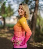 longsleeve sportowy damski-brzoskwinka