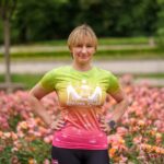 kolorowa koszulka do biegania dla kobiet mango zielono różowa królowa Kroków