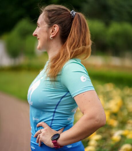 niebieska koszulka techniczna dla kobiet do biegania błękitna laguna