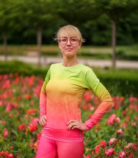 kolorowy longsleeve sportowy damski koszulka z długim rękawem zielono różowa mango