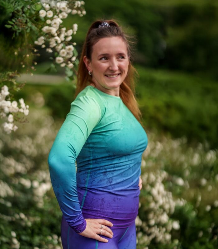 kolorowy longsleeve sportowy damski koszulka długi rękaw fiolet zieleń zorza polarna