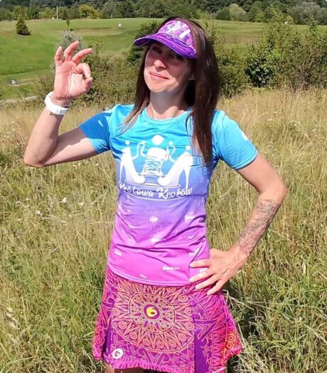 spodniczka coloradas koszulka krolowa krokow daszek jagody