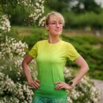 zielona koszulka techniczna damska oddychająca do biegania limonka