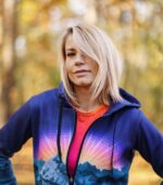 kolorowa bluza z kapturem oversize góry