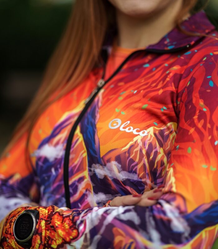kolorowa sportowa bluza dla kobiet z wycięciami na zegarem montana