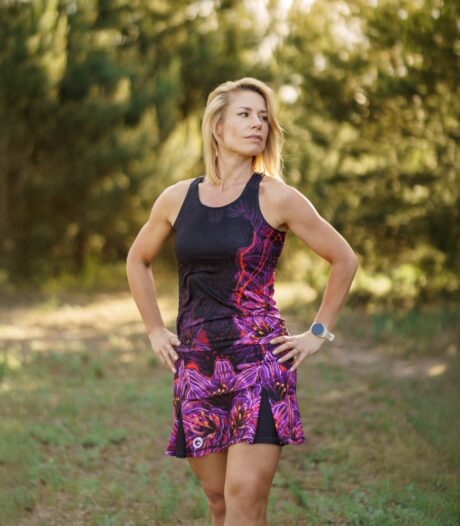 bokserka tanktop czarna lilia w kwiaty